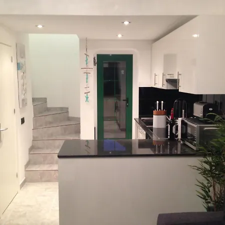 Castillo Mar 87 Apartment